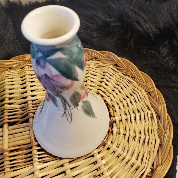 Linden‎ Hills Pottery Studio Trumpet Vase Hand-painted Fuscia Floral - Picture 3 of 6